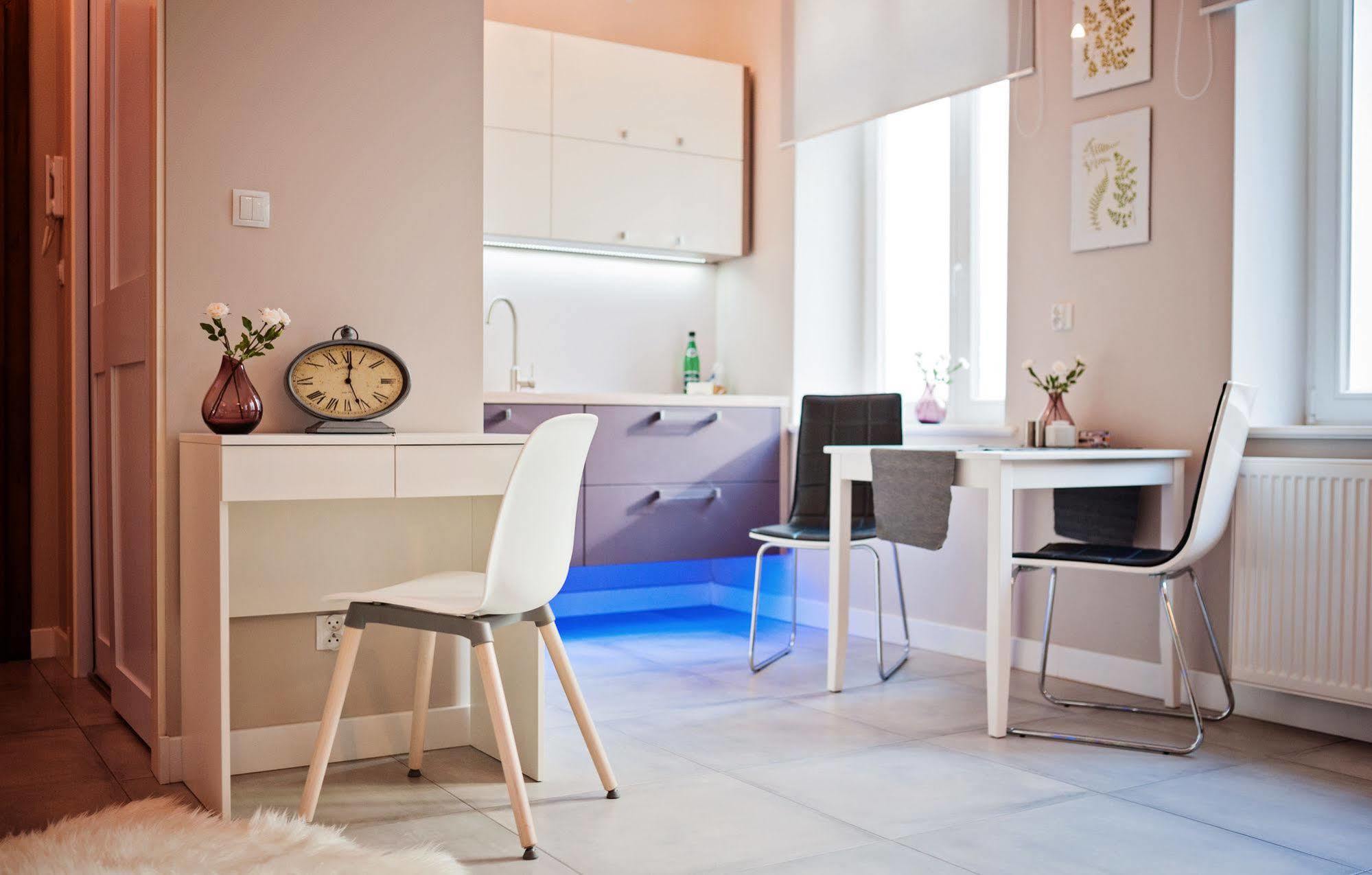 E-Apartamenty Swiety Marcin Poznan Exterior photo